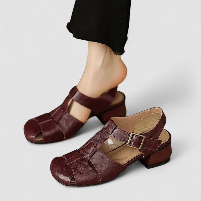 Orthopaedic Mary Jane Shoes in Burgundy Leather, T-Bar