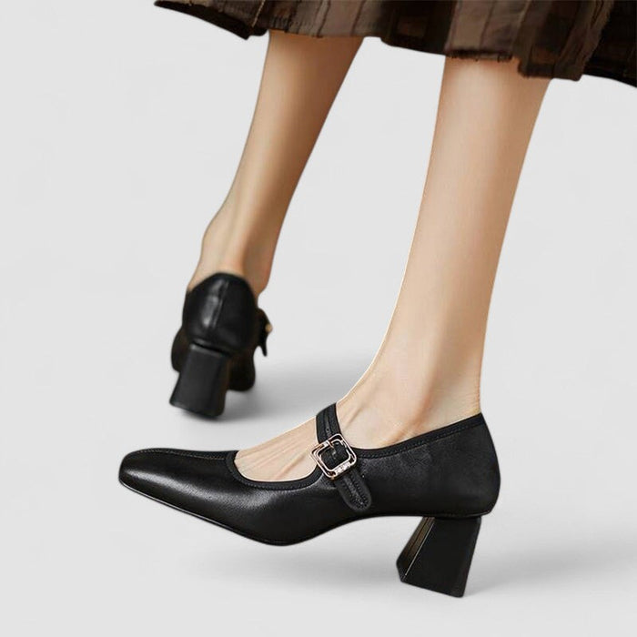 Orthopaedic Mary Jane Shoes in Black Leather, Heeled
