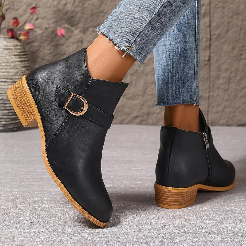 Bella Comfort Ankle Boot Black, photo studio