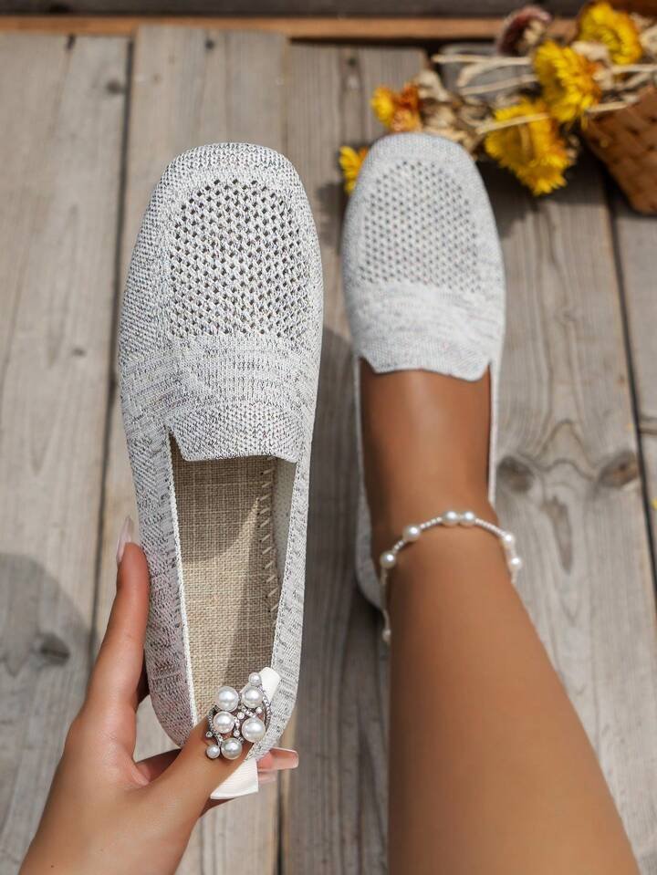 Nadia Orthopedic Shoes White, photo studio