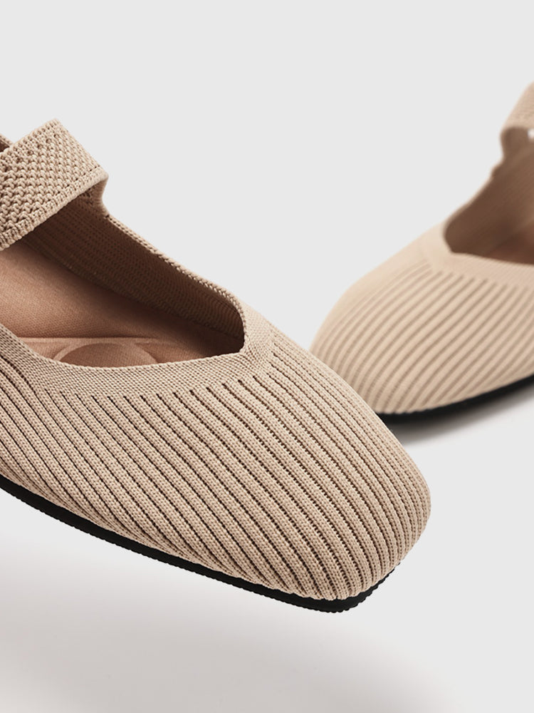 Fiona Mary-Jane Flats Black, photo studio
