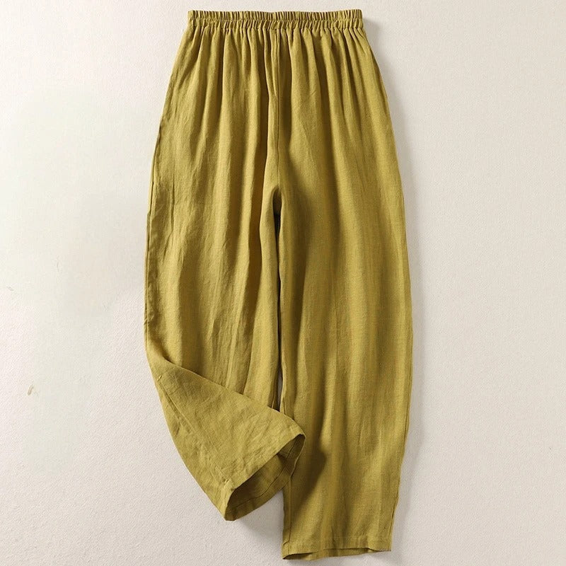 Carolina Relaxed Linen Trousers Olive, photo studio