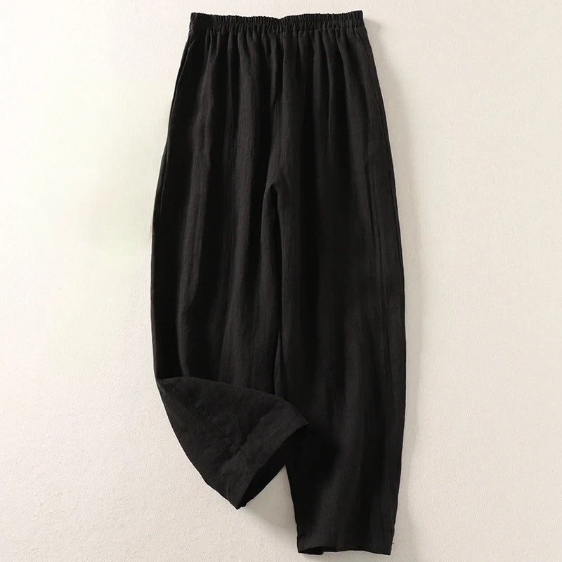 Carolina Relaxed Linen Trousers Black, photo studio