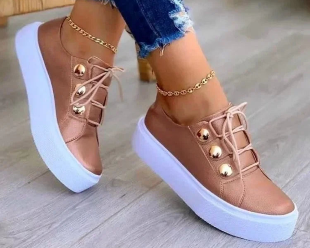 Clover Orthopedic Platform Sneakers Gold, photo studio