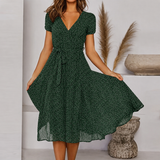Averil | On-Trend Casual V-Neck Dress