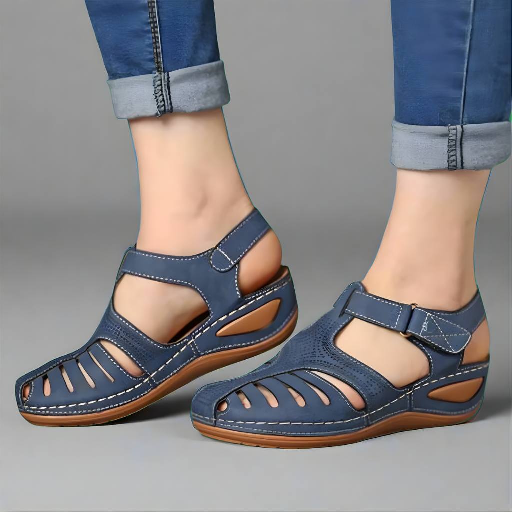 Corinne | Women's Bunion-Friendly Orthopaedic Sandals