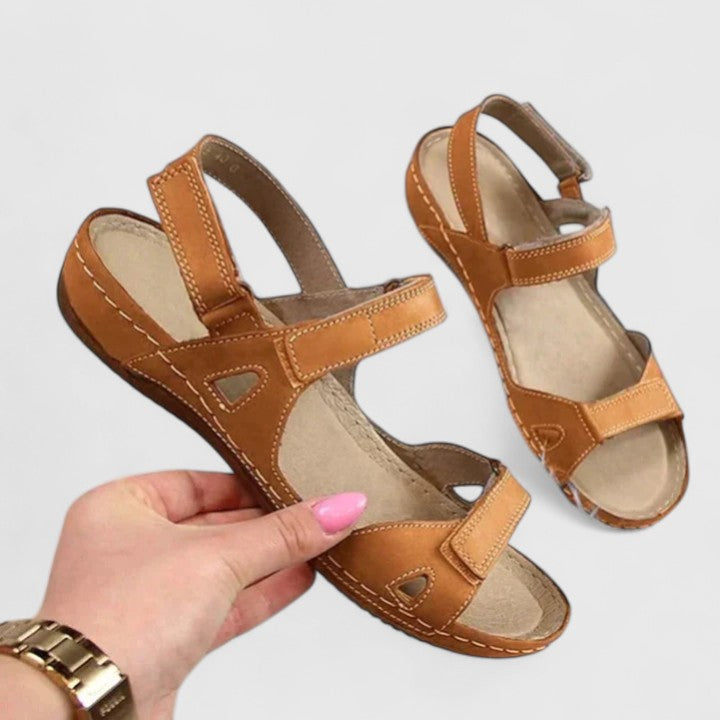 Luna | Women's Flat Comfort Sandals