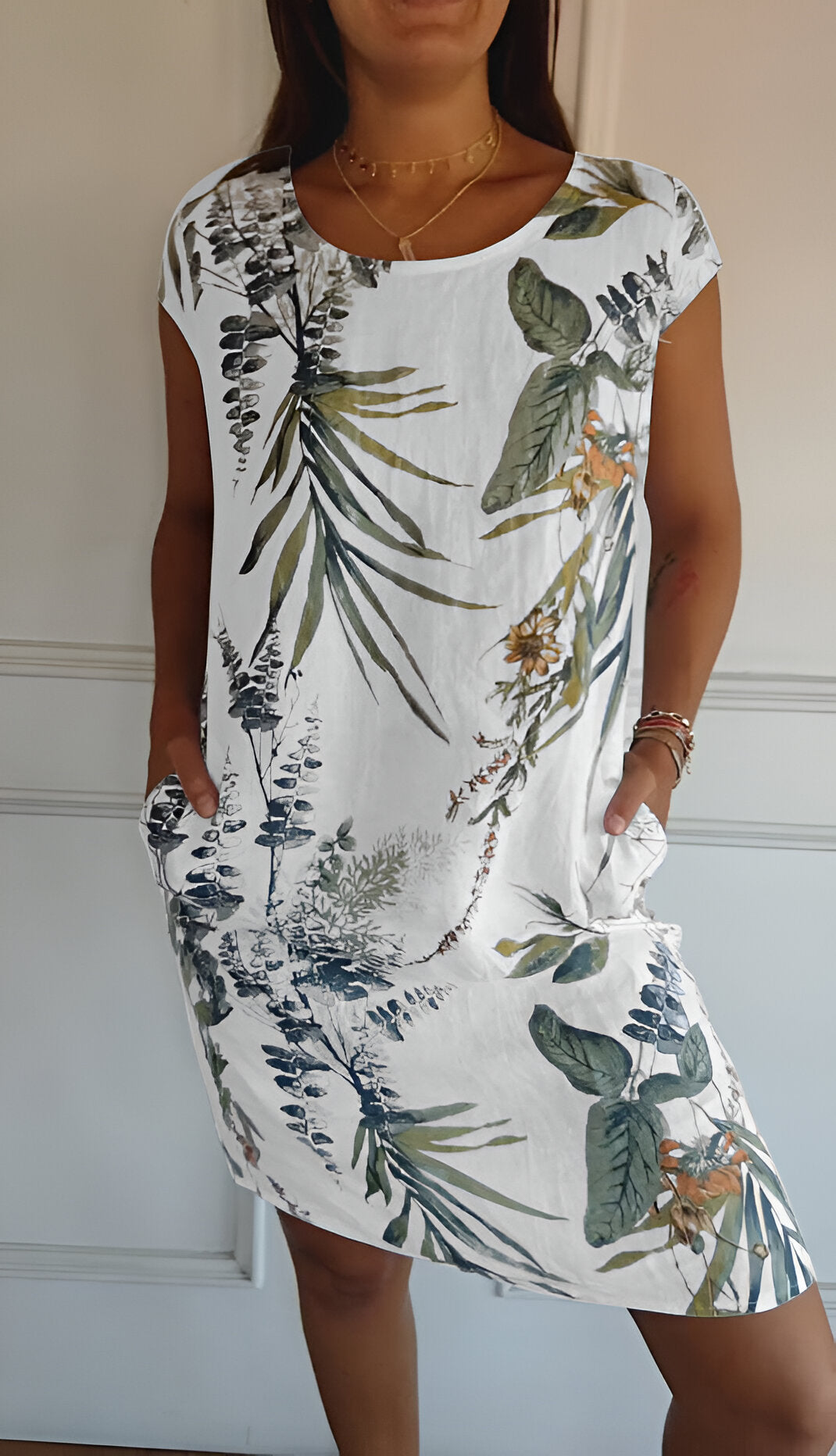 Connie | Refined Print Summer Dress White and Green, studio photo
