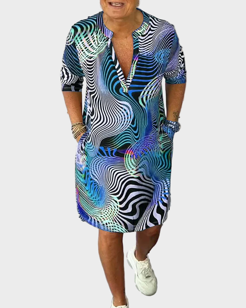 Mary | Colourful V-Neck Dress Blue, photo studio
