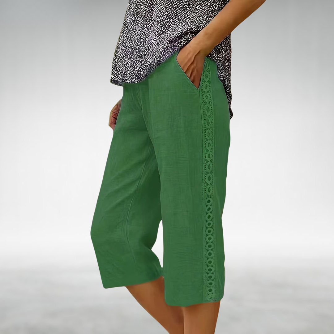 Mallory Lightweight Comfort Shorts Green, photo studio