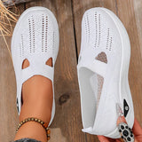Carry | Knit Slip-On Shoes with a Cut-Out Front