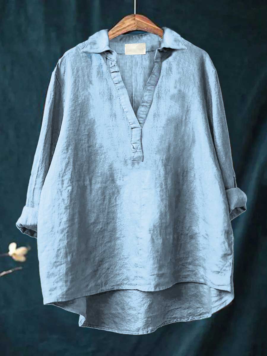 Elegant Summer Blouse in Black Linen Blue, photo studio