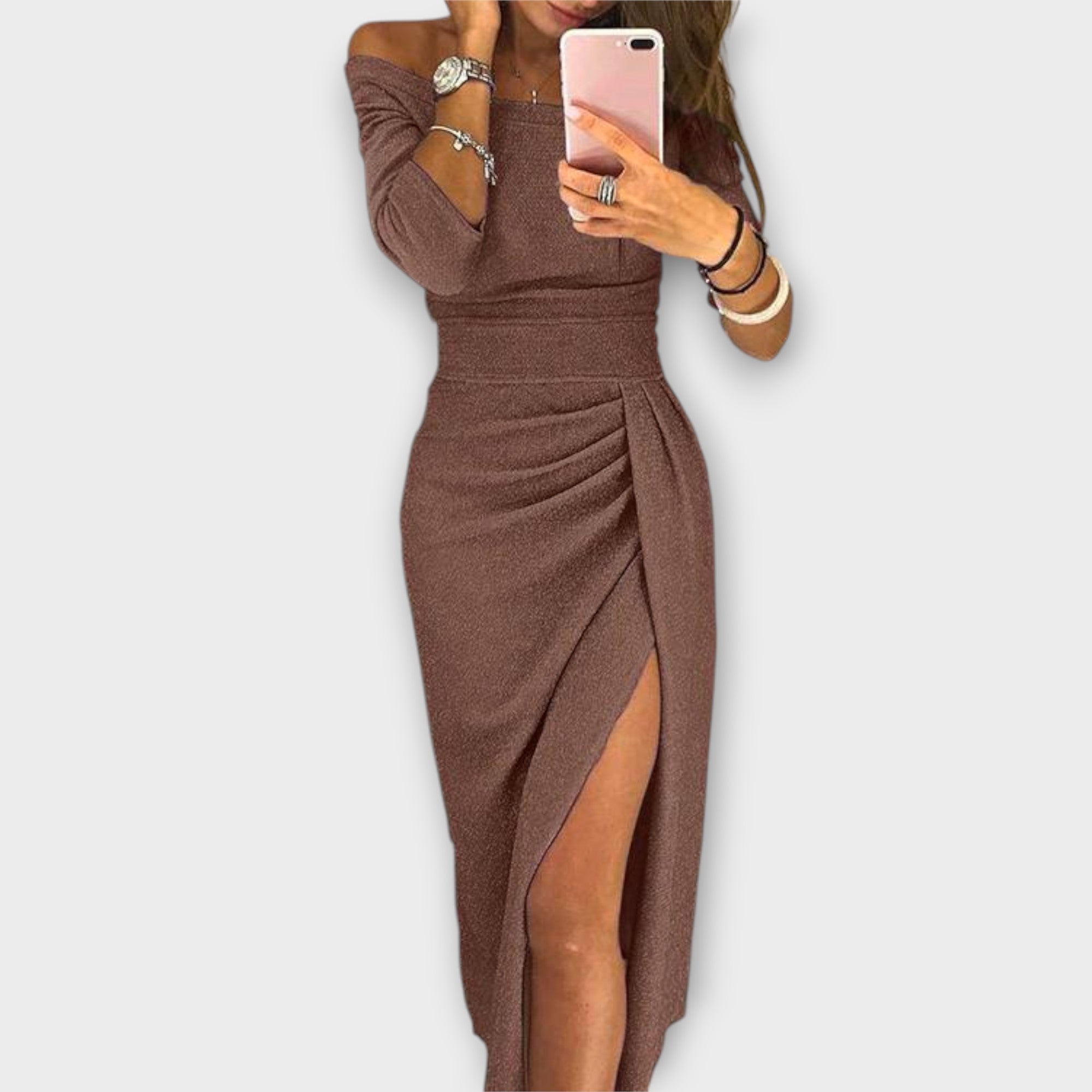 Lena | Elegant Off-Shoulder Dress Brown, photo studio