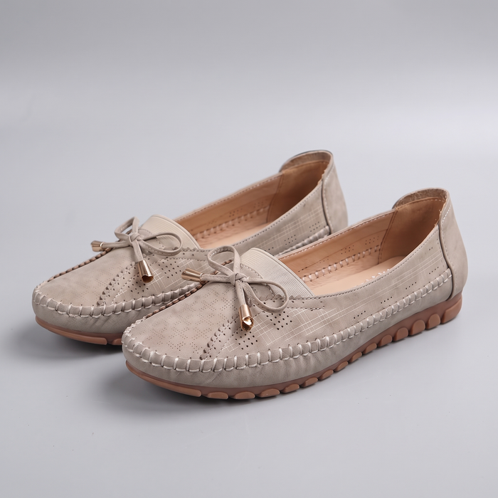 Camille | Orthopaedic Moccasin Flats with a Bow Detail