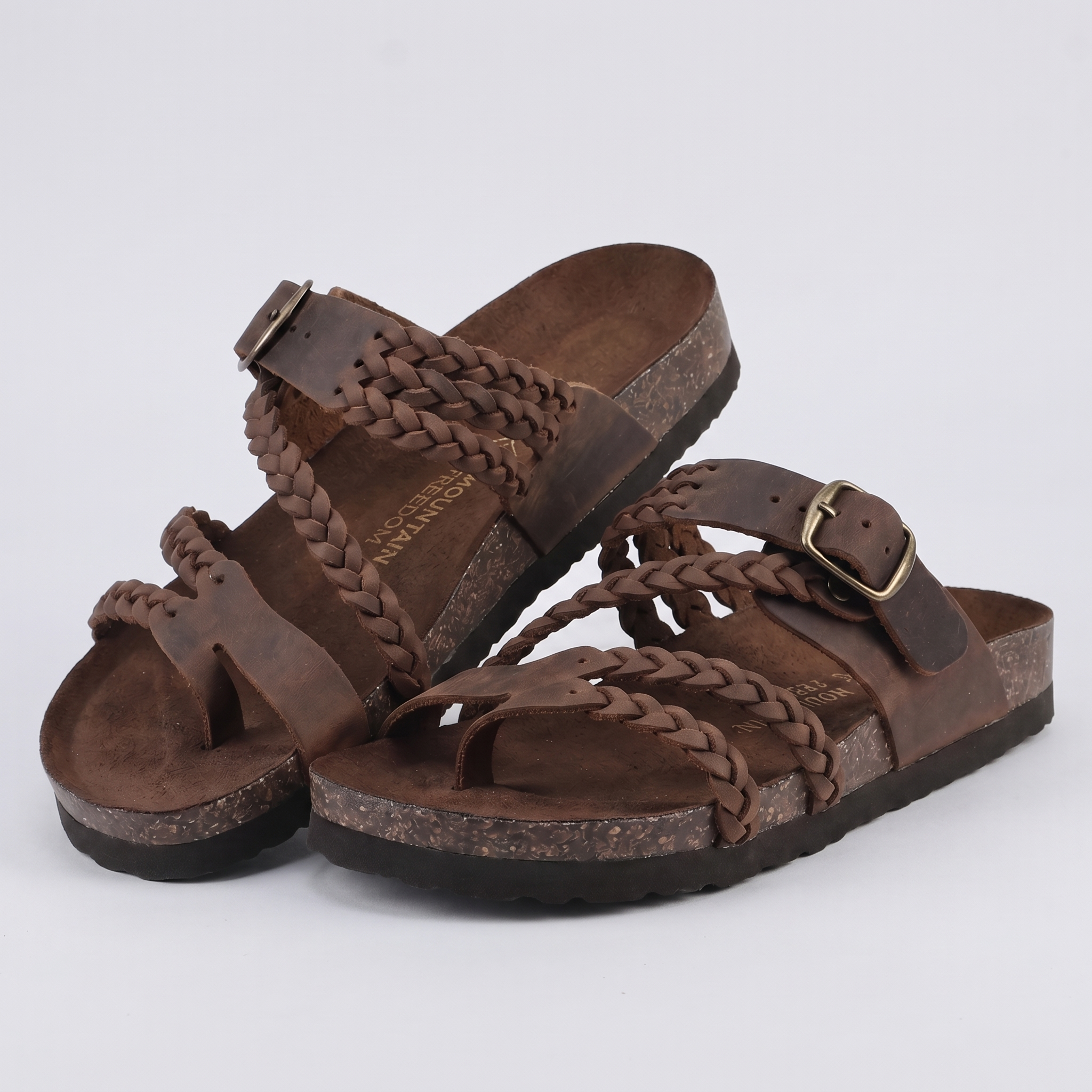 Marlborough | Braided Toe-Loop Sandals Khaki, photo studio