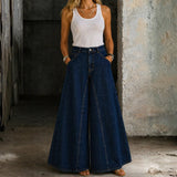 Relaxed High-Waist Jeans