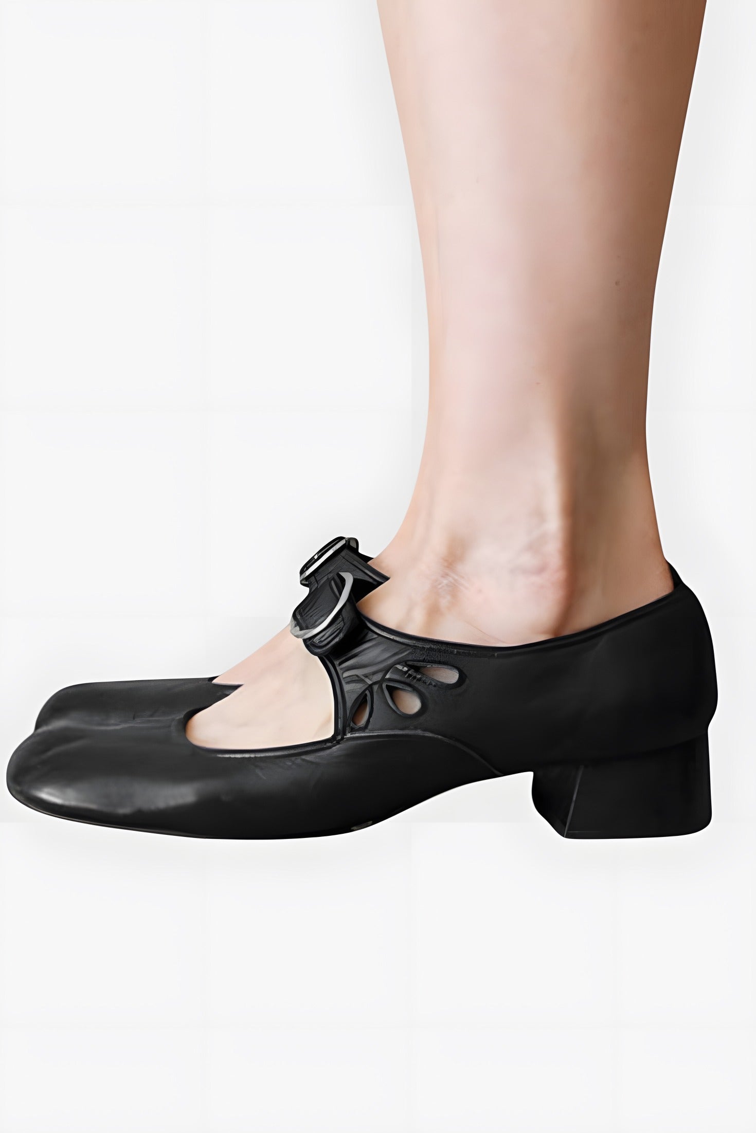 Norah | Women's Comfortable Orthopaedic Sandals Black, photo studio