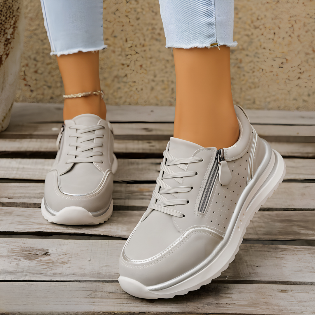 Bella Comfort Walking Sneakers Grey, photo studio