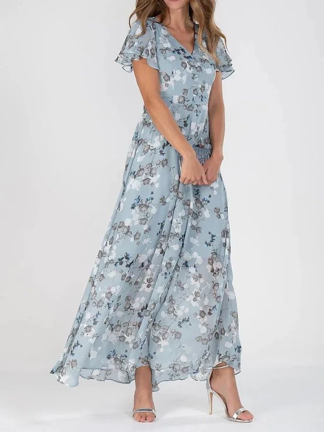 Sylvie | Light Loose-Fit Dress Green, studio photo