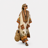 Elegant Kaftan in Cream Desert Scene