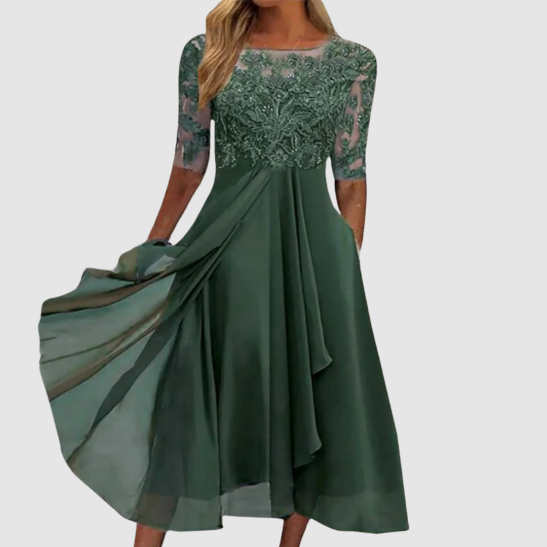 Leonora | Elegant Lace Dress Green, photo studio