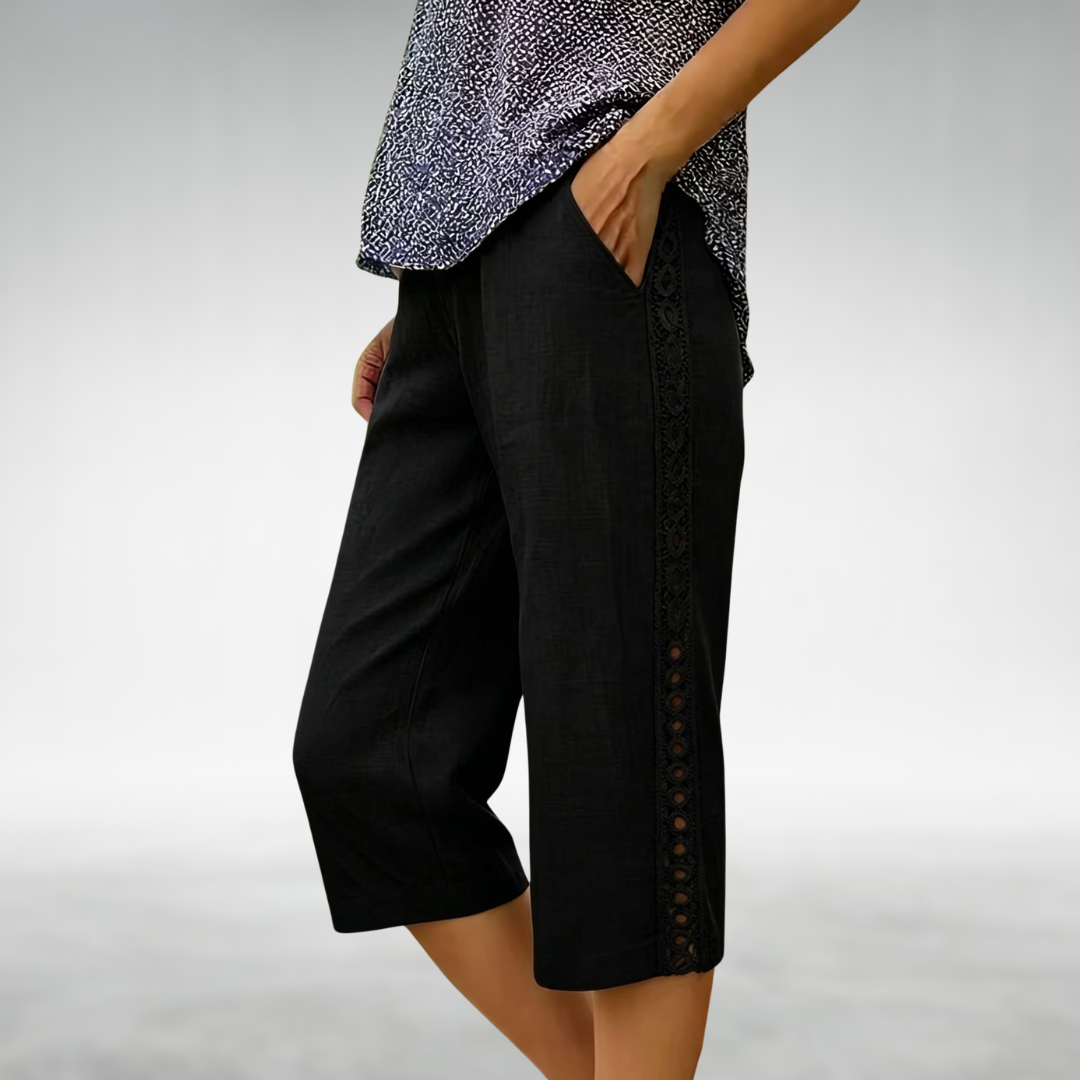 Mallory Lightweight Comfort Shorts Black, photo studio