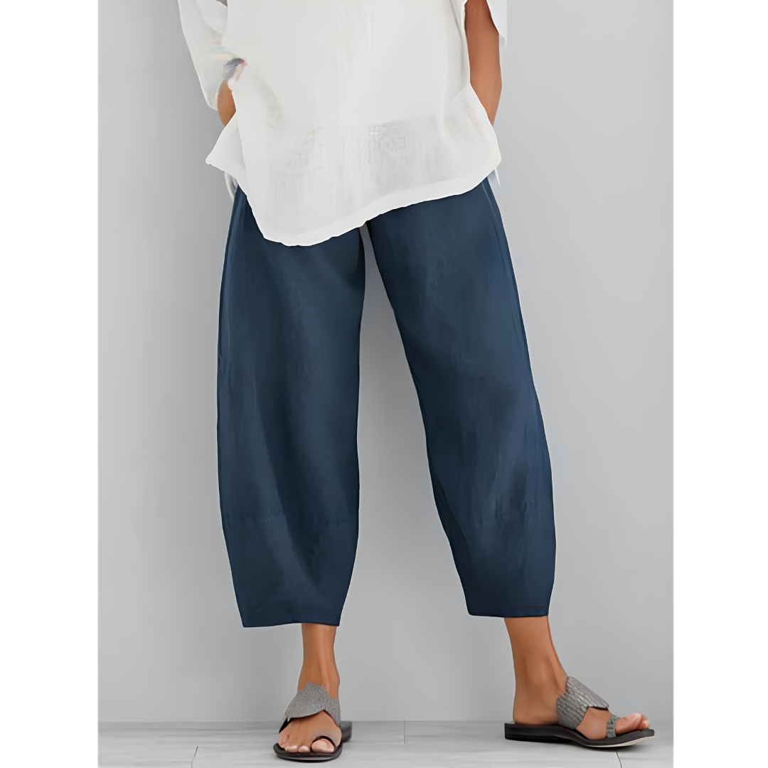 Magnolia Effortless Comfort Pants Blue, photo studio