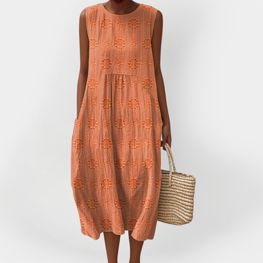 Elegant Sleeveless Cotton Dress with Pockets Orange, photo studio