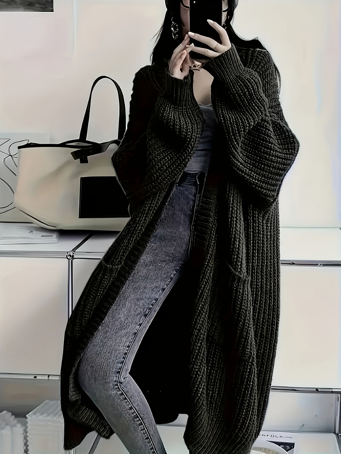 Long Cardigan with Pockets Black, photo studio