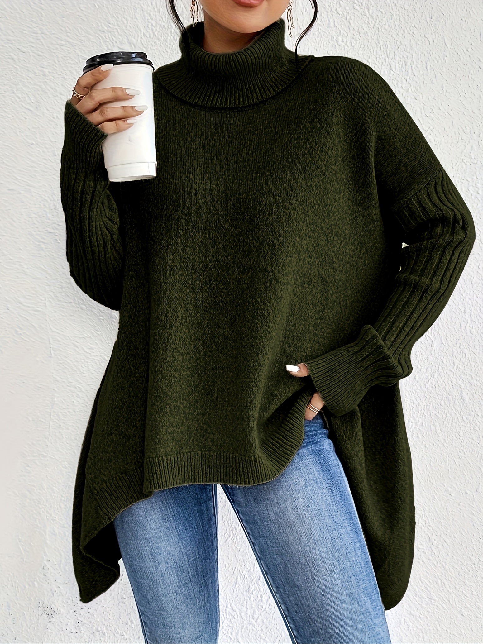 Long Split-Hem Turtleneck Jumper Green, photo studio