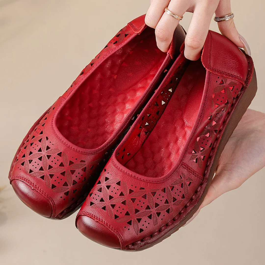 Mariel Orthopedic Walking Shoes Red, photo studio