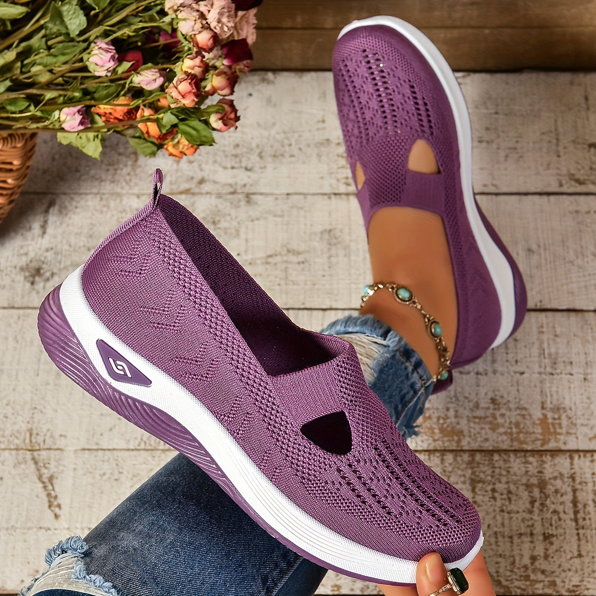 Carry Orthopaedic Slip-On Shoes Red, photo studio