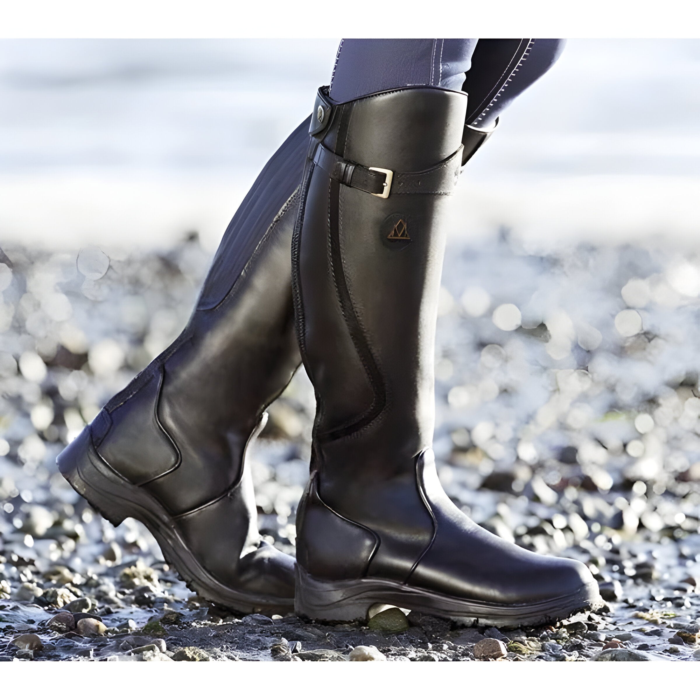 Riri Orthopedic Leather Boots Black, photo studio