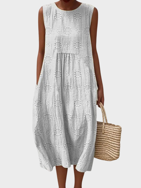 Samantha | Effortless Midi Dress White, photo studio