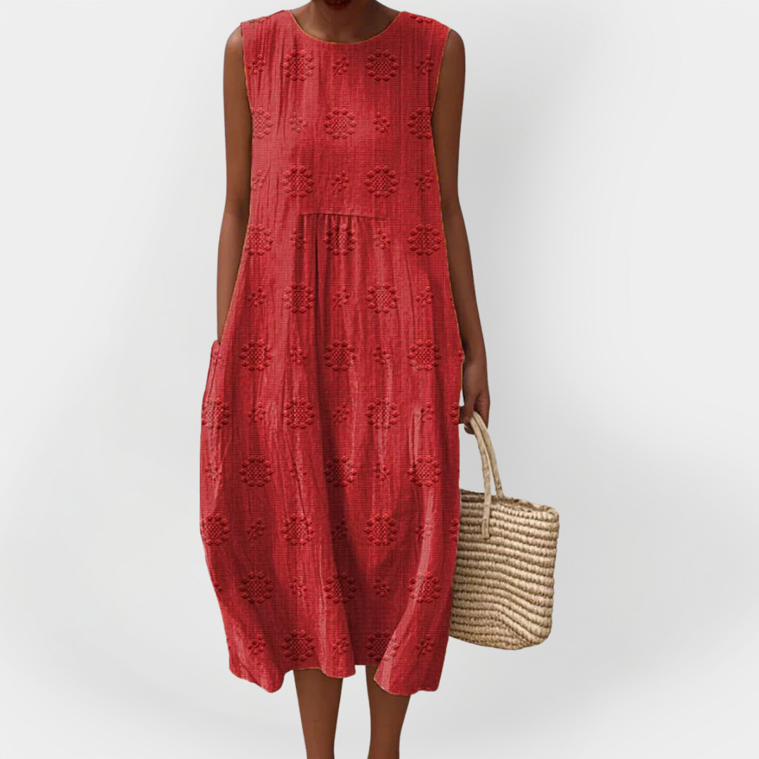 Elegant Sleeveless Cotton Dress with Pockets Red, photo studio