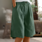 Sabby | Knee-Length Shorts with an Elastic Waist