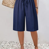 Nevaeh | Knee-Length Shorts with a Drawstring Waist