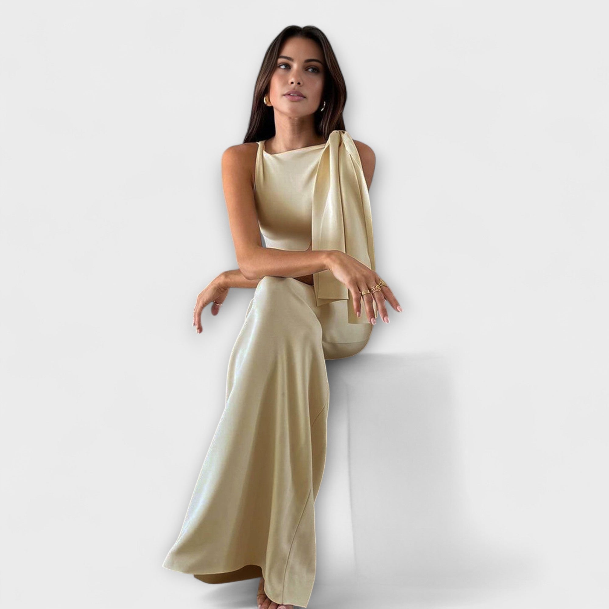 Coco | Tie Maxi Dress
