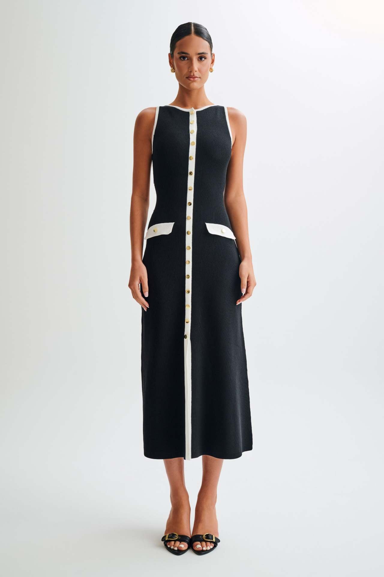 Gabriela | Elegant Dress Black, photo studio