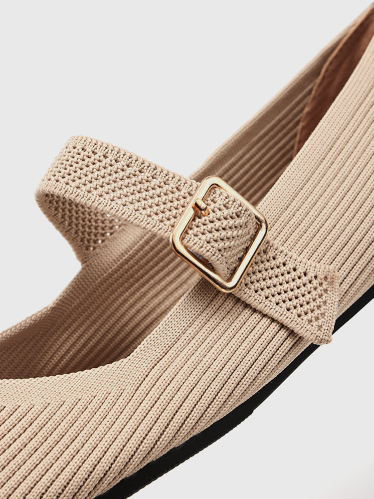 Fiona Mary-Jane Flats Black, photo studio
