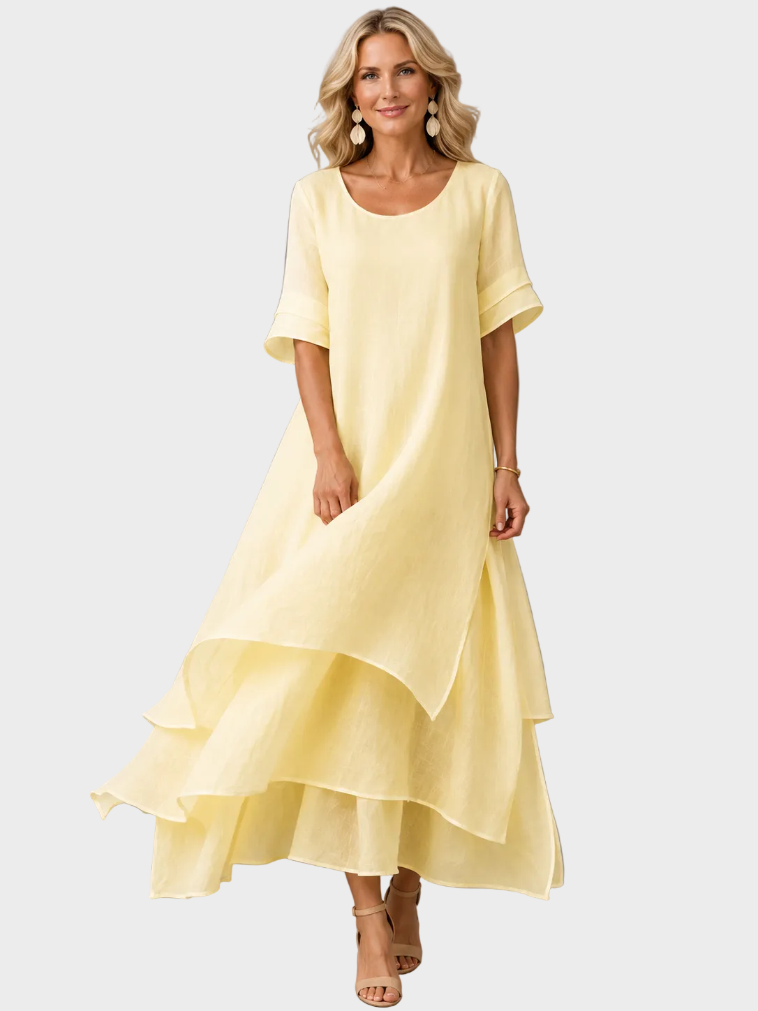 Laurel | Graceful Flowy Maxi Dress Yellow, photo studio