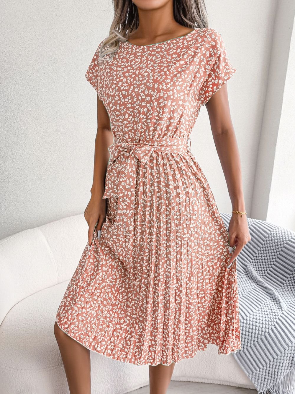 Mischa | Casual Midi Dress Pink, studio photo