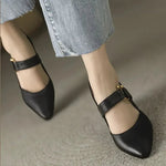 Bella | Pointed Slingbacks with a Block Heel and Bow Strap