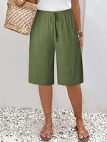 Nevaeh | Knee-Length Shorts with a Drawstring Waist