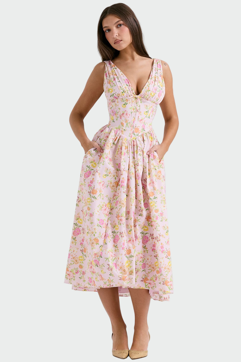 Kaitlyn | Exclusive Romantic Midi Dress Pink, photo studio