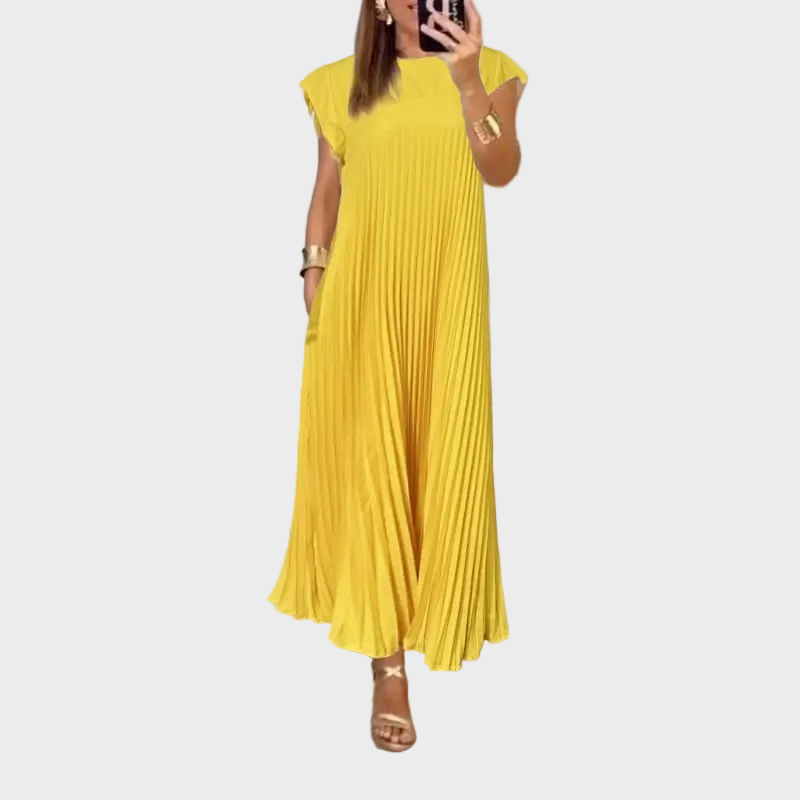 Elowen | Timeless Comfort Dress Yellow, photo studio