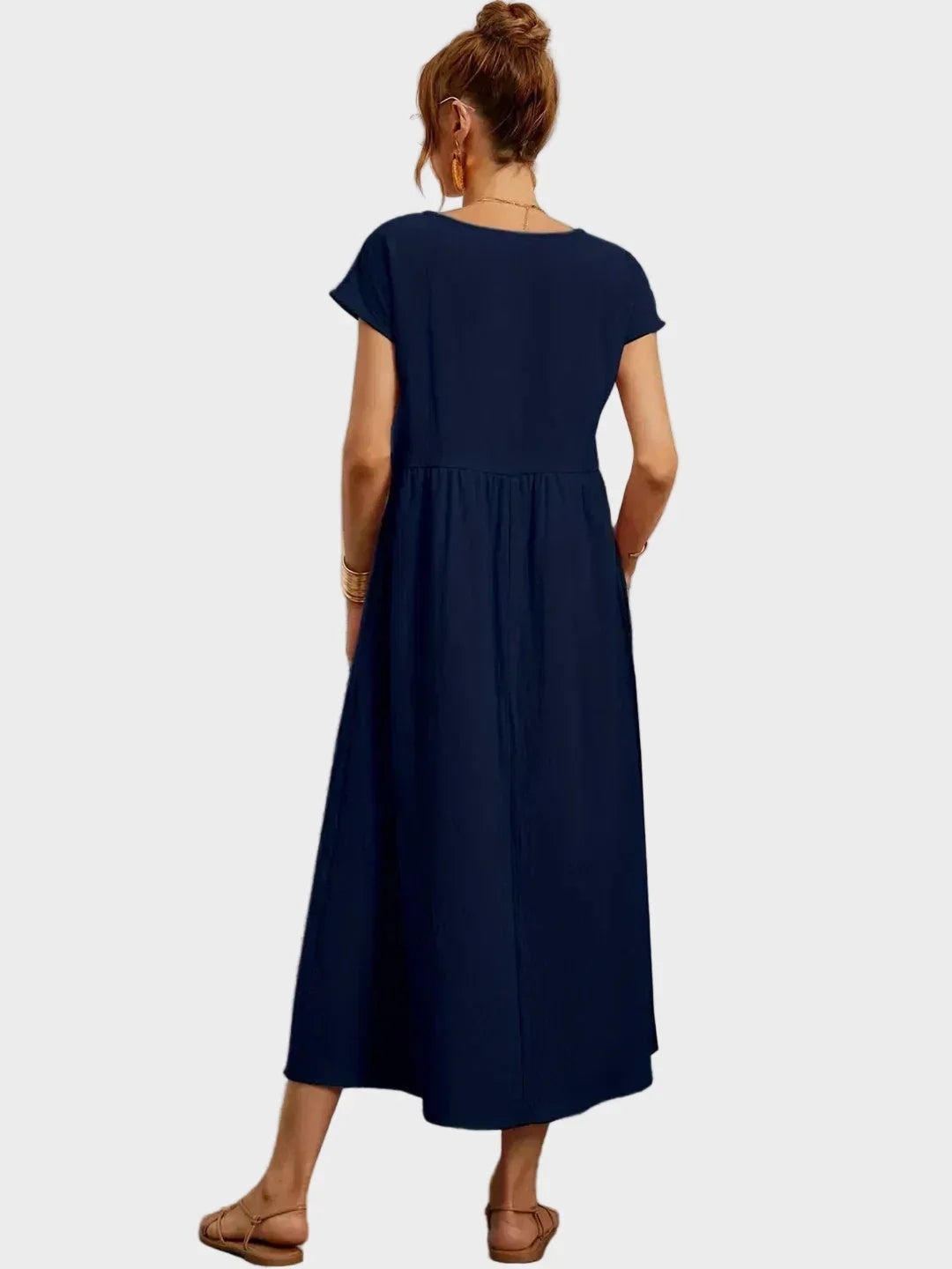 Gabrielle | Timeless Elegant Midi Dress