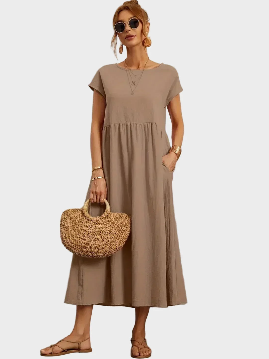 Gabrielle | Timeless Elegant Midi Dress Khaki, photo studio
