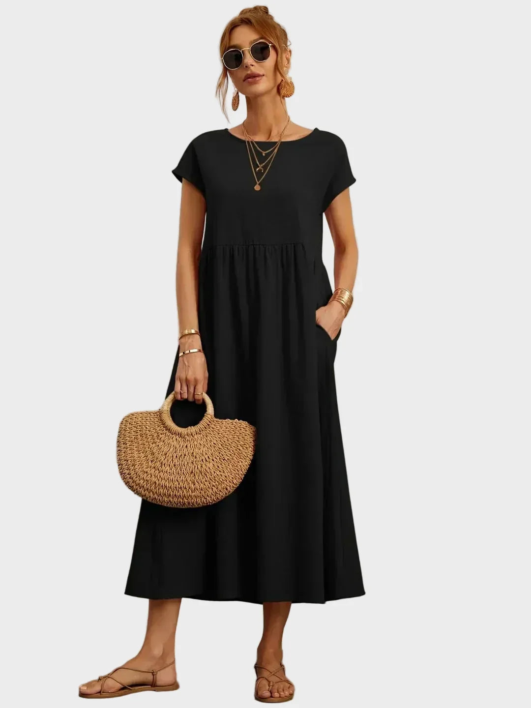 Gabrielle | Timeless Elegant Midi Dress Black, photo studio