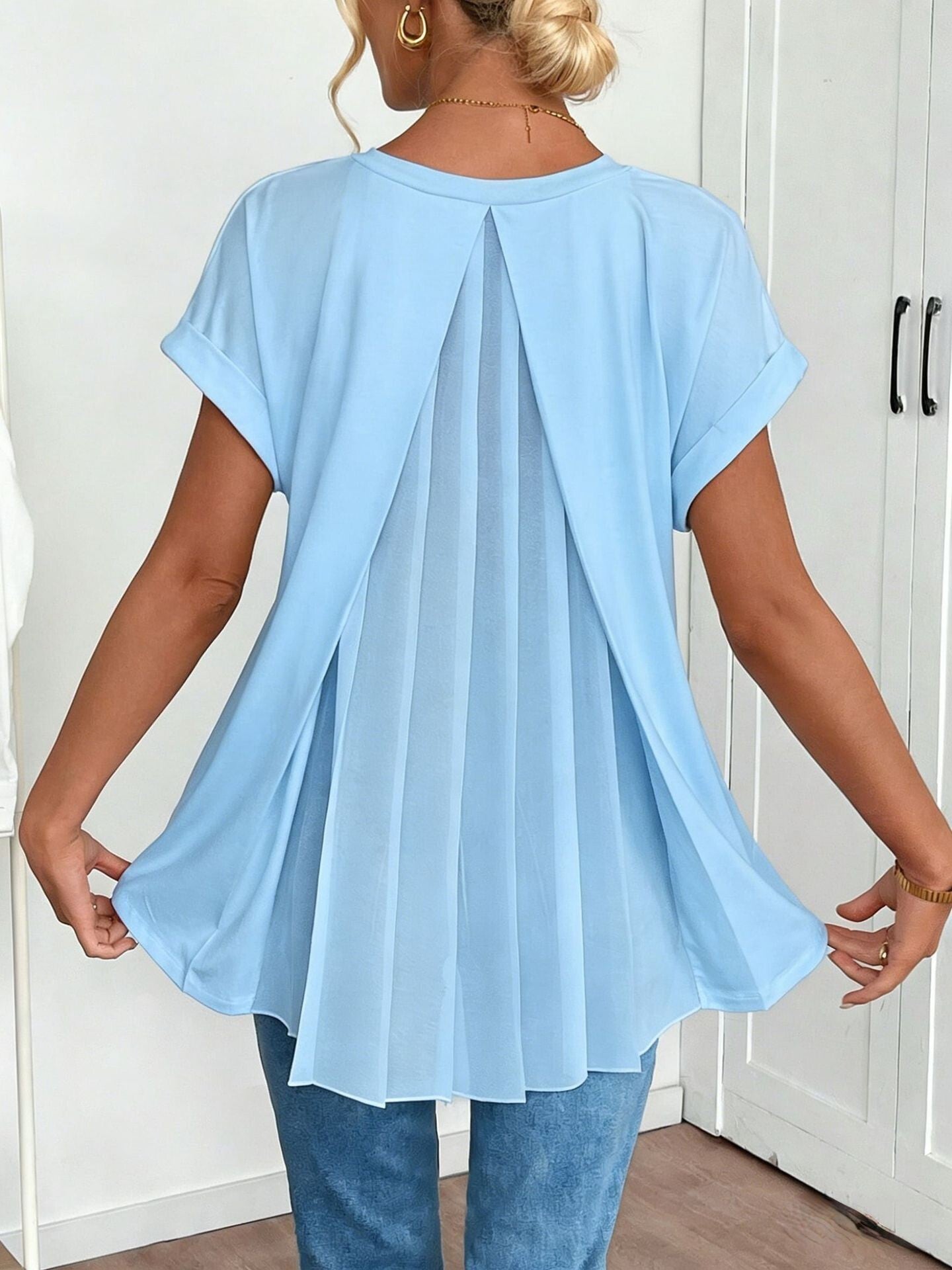Alina | Elegant Pleated Tunic Light Blue, studio photo